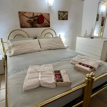 Gold Home *