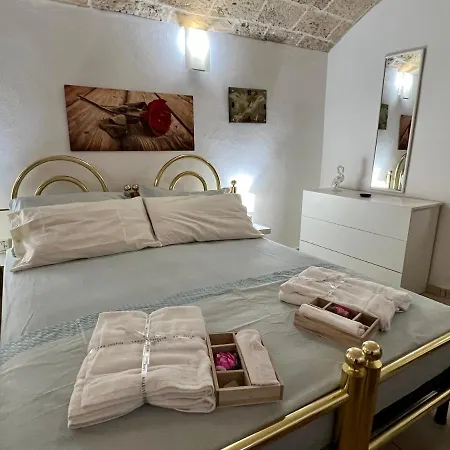 Gold Home *